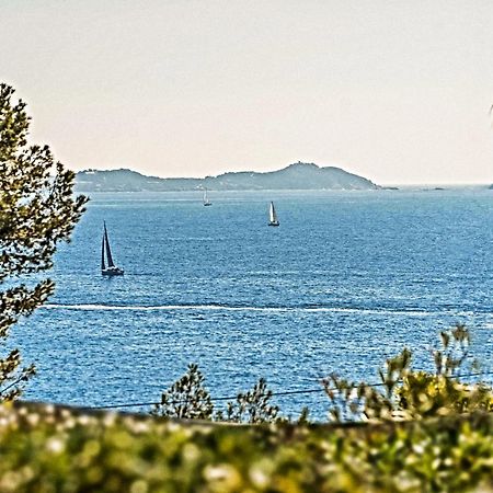 Logement Vue Mer Splendide - Situe A 50 Metres Du Bord De Mer Et 2 Minutes Des Plages - Bandolina 外观 照片